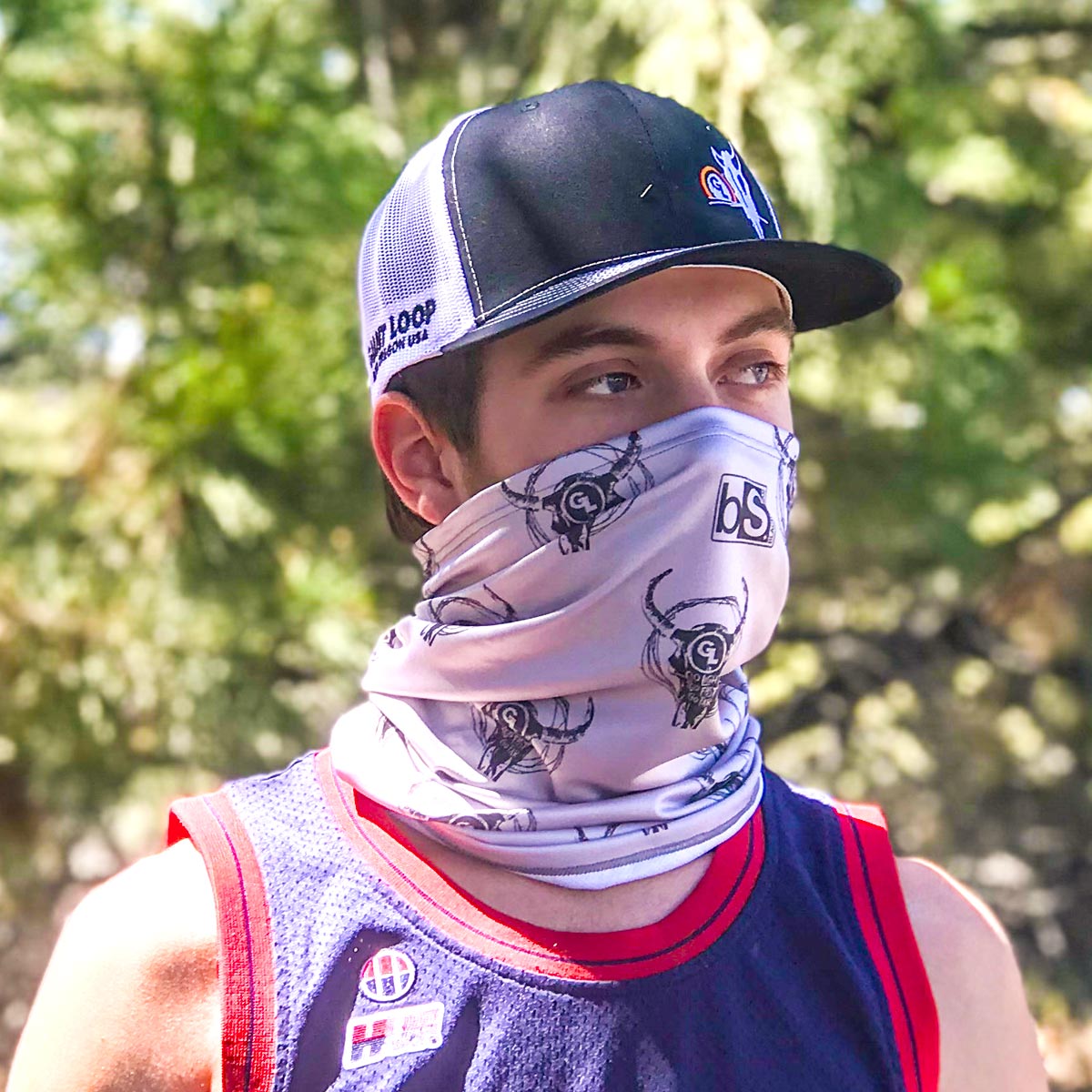 Bison Skull Neck Buff (バイソンスカルネックバフ)